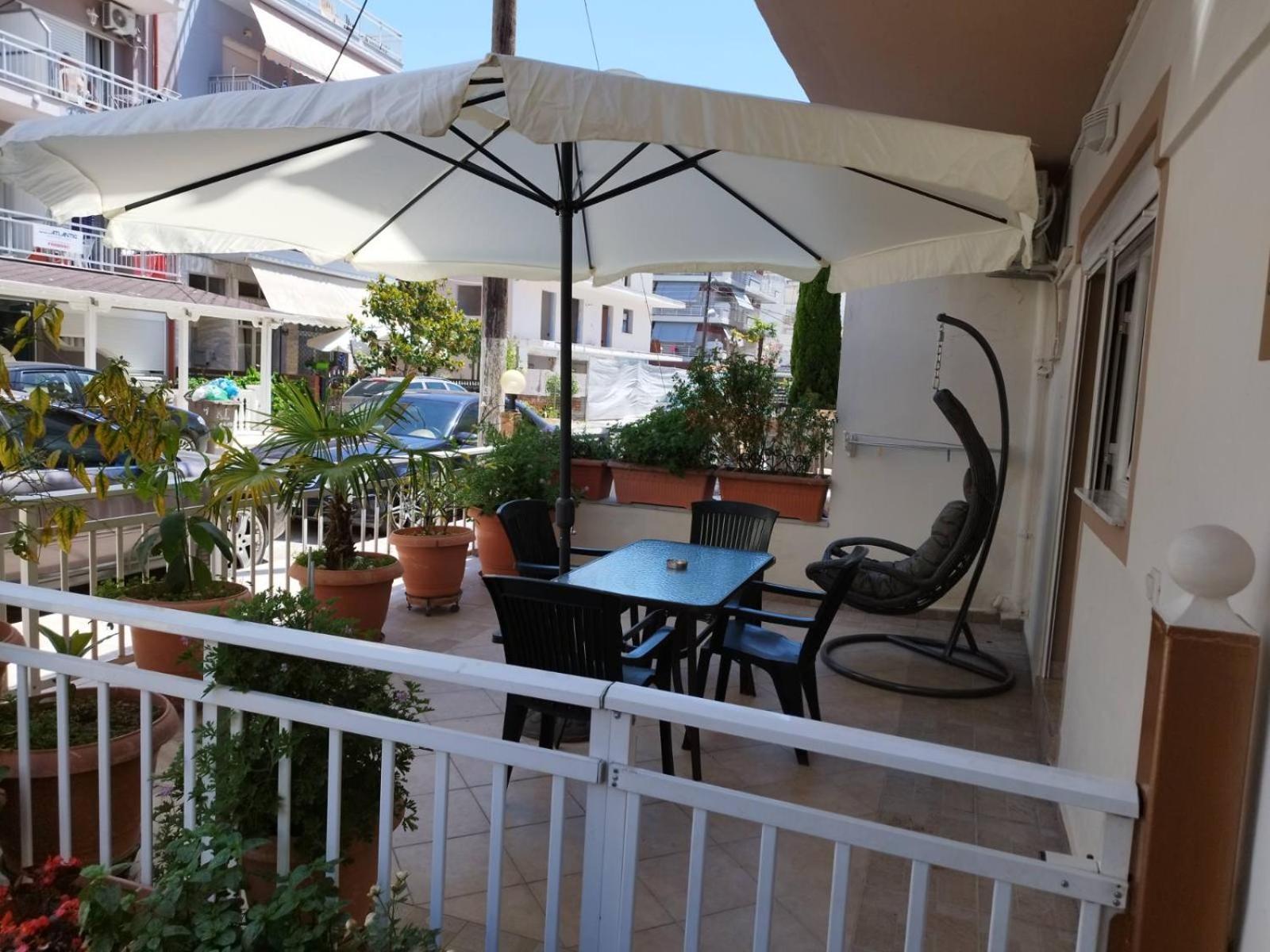 Hotel Villa Pigasos Paralía Exteriör bild